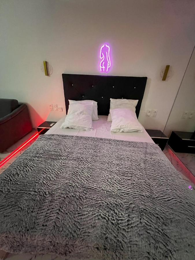 Fetish Studio Agde Eksteriør billede